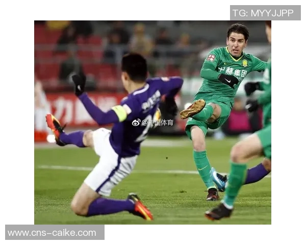 天津泰达与北京国安激战正酣谁能在这场德比中笑到最后